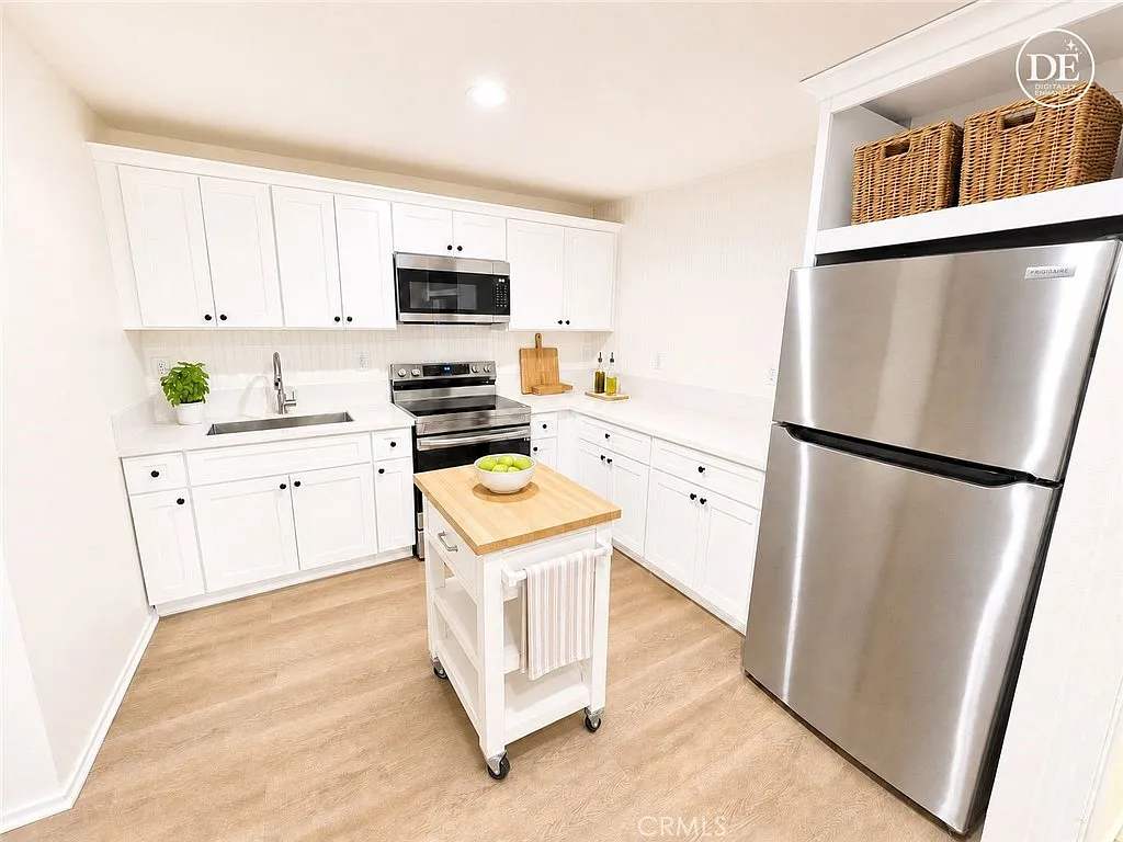1 bed, 550 sqft, $1,800 — Photo 4