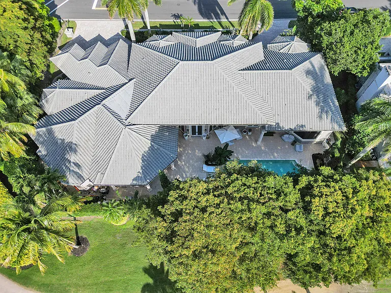 7988 Mandarin Dr — Photo 6