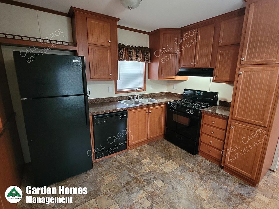 1st image of 71 Sunnyfield Dr E