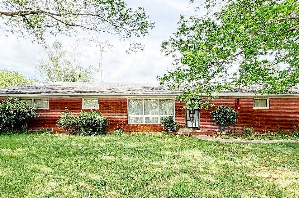 1st image of 482 Glen Lily Rd