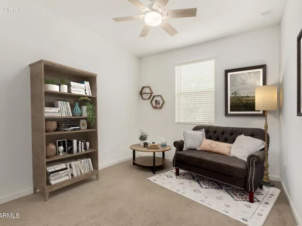 17729 W Fetlock Trail, Surprise, AZ 85387