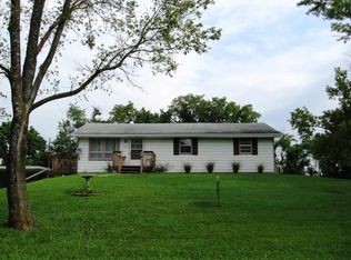 3008 Frog Hollow Rd, Jefferson City, MO 65109