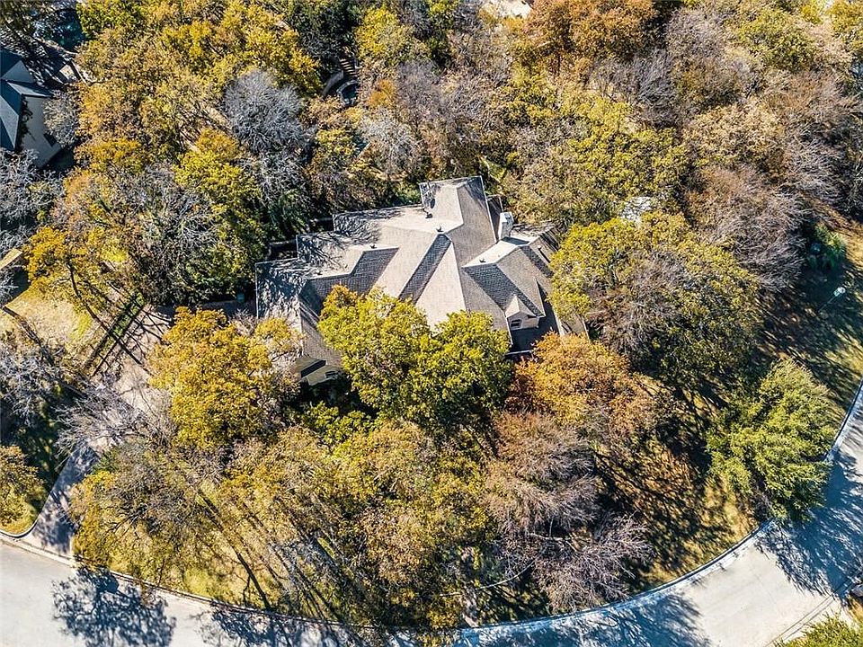 1st image of 152 Saint Andrews Ln