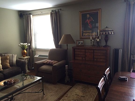 3rd image of 626 Washington St APT 4B