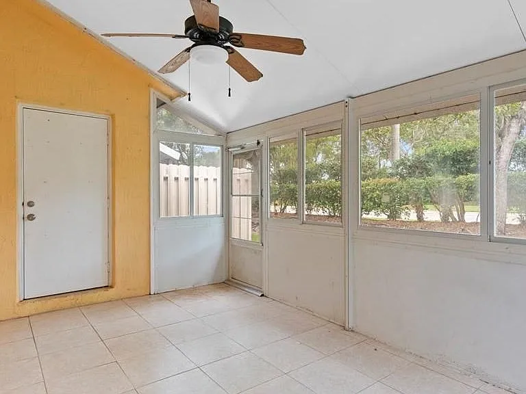 1186 SW 44th Ave — Photo 90