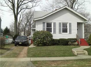 516 1st St, Dunellen, NJ 08812