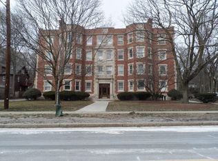 135 Pleasant St APT 2, Arlington, MA 02476