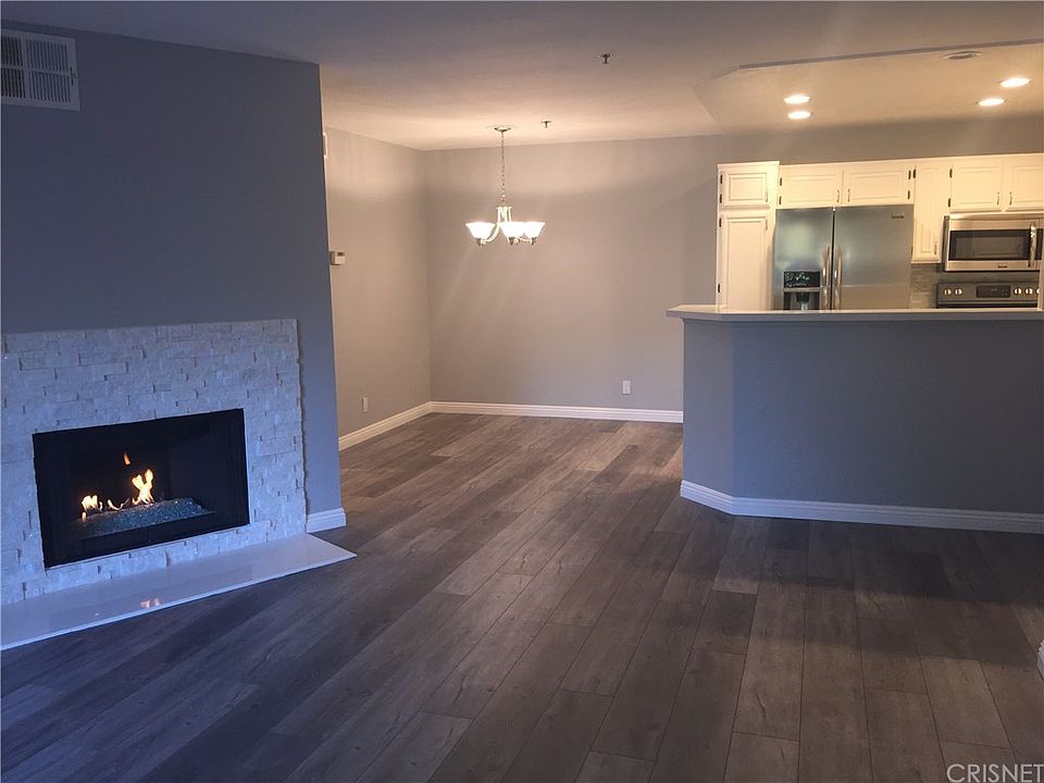 1st image of 5728 Oak Bend Ln Unit 305