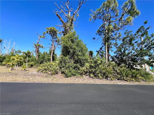 3716 Manatee Drive, St James City, FL 33956