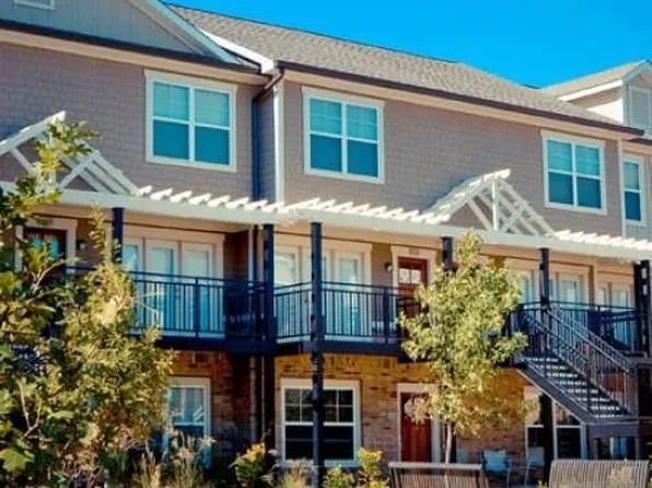 1725 Harvey Mitchell Pkwy S APT 2423, College Station, TX 77840