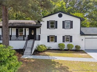 6869 Brasswood Dr, Fayetteville, NC 28314
