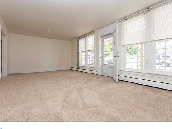 3rd image of 330 Main St