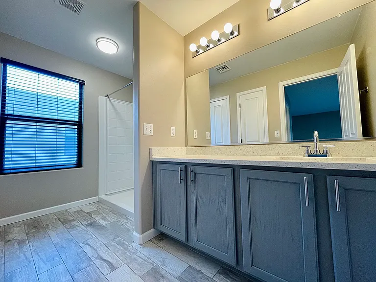 4190 N Stone Cliff Dr — Photo 12