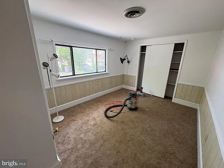 1370 Hornberger Ave — Photo 8