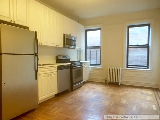 Rented by Sovereign Associates | media 21