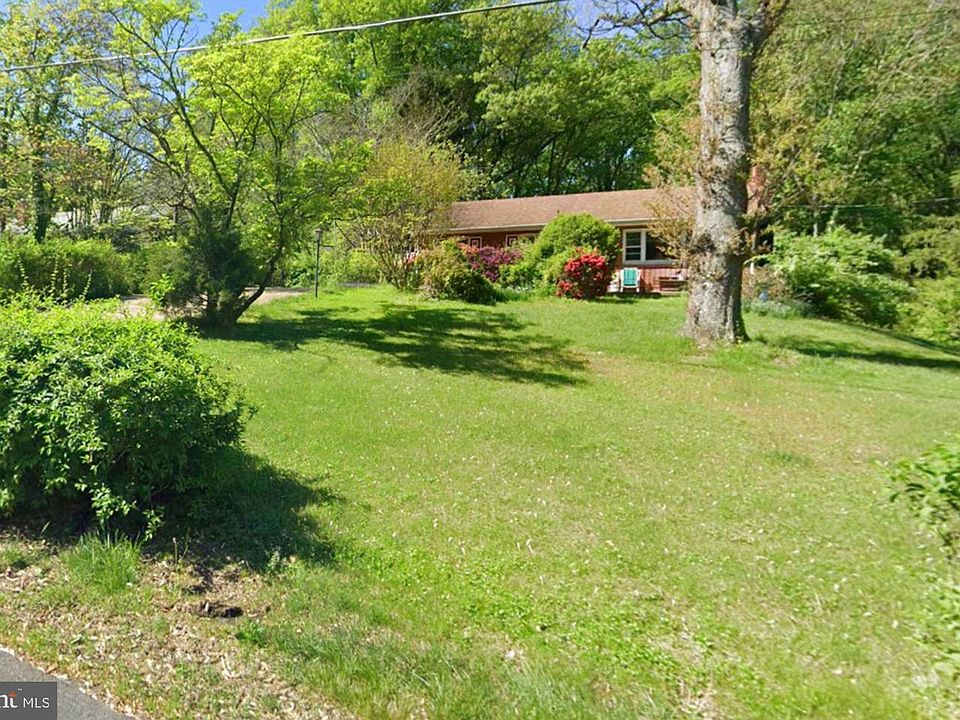 1st image of 1704 Beulah Rd