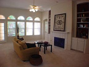 5th image of 1108 Grimsworth Ln