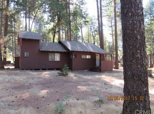 51 Bear Loop, Upper Lake, CA 95469