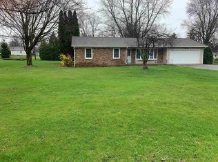 6317 E Hills Rd, Fort Wayne, IN 46804