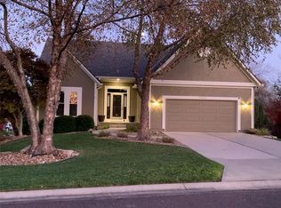 13213 Reeder St, Overland Park, KS 66213