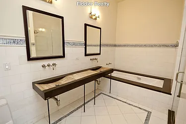 Rented by Fiddler Realty