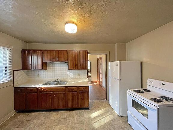 5th image of 1233 E Hanna Ave #1233