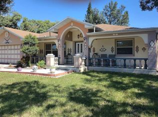 616 Charlotte Ave, Tarpon Springs, FL 34689