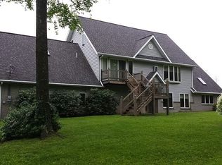 572 Beaver Creek Dr, Bruceton Mills, WV 26525