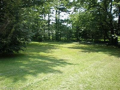 3rd image of 728 Eleanora Dr