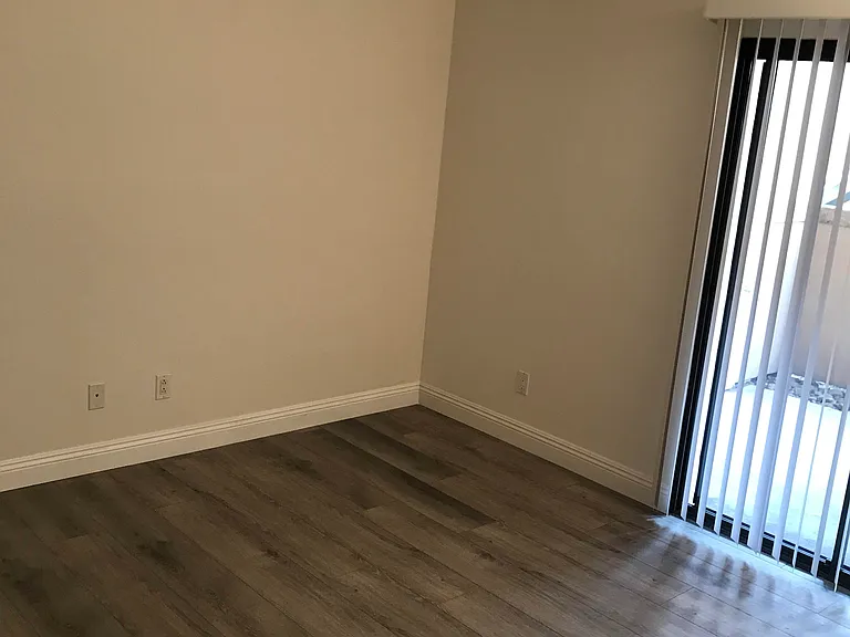 12035 Alta Carmel Ct #217 — Photo 15
