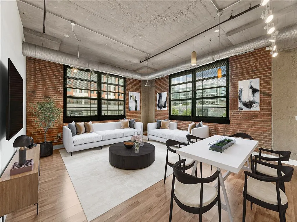 Foundry Lofts — Photo 1