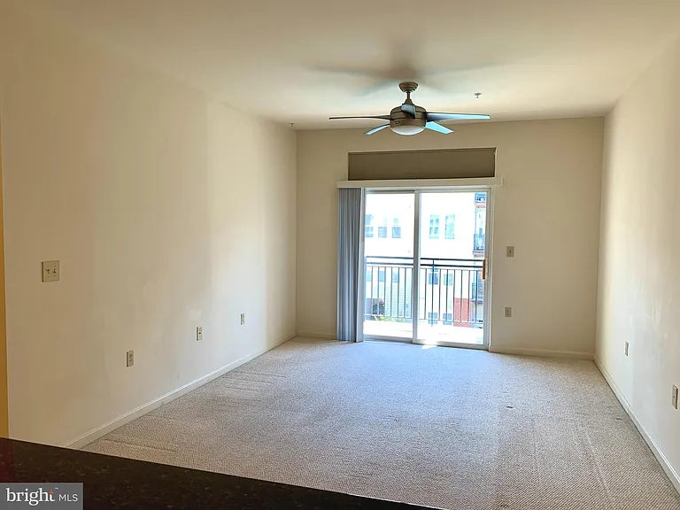 2655 Prosperity Ave #318 — Photo 10