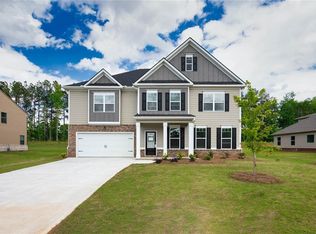 8045 Louis Dr, Locust Grove, GA 30248