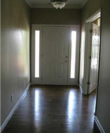 2nd image of 1764 Creely Dr