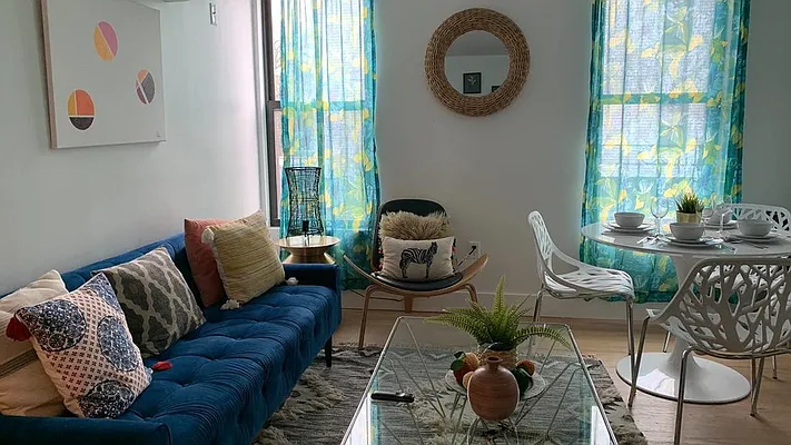 Rented by Nooklyn NYC LLC | media 42