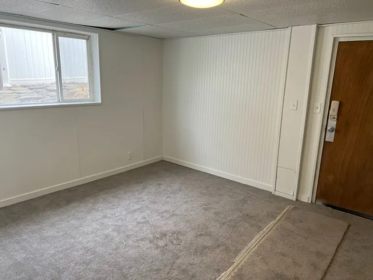 900 E apartments — Photo 7