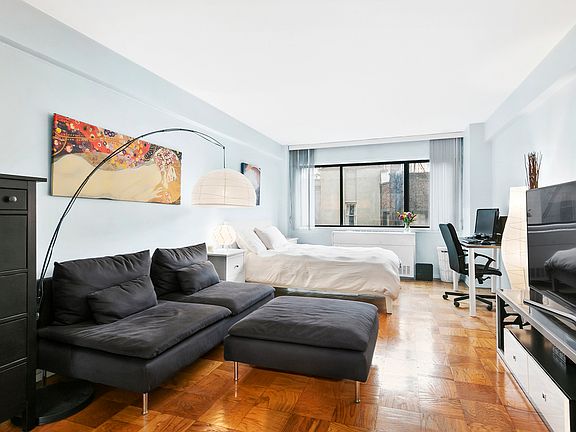 3rd image of 310 W 56th St APT 7H