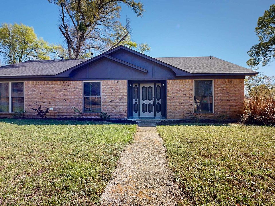 1st image of 718 W Rieck Rd