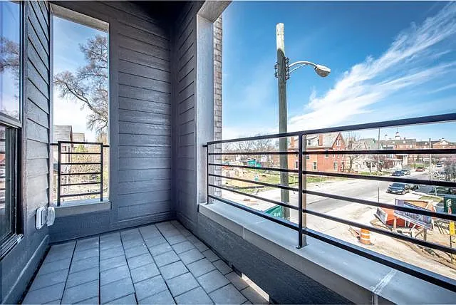1131 Oak St #310 — Photo 6