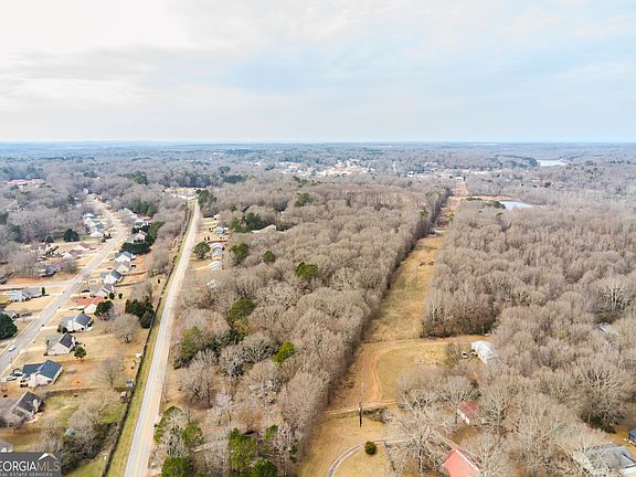 4th image of 325 Peachtree Rd