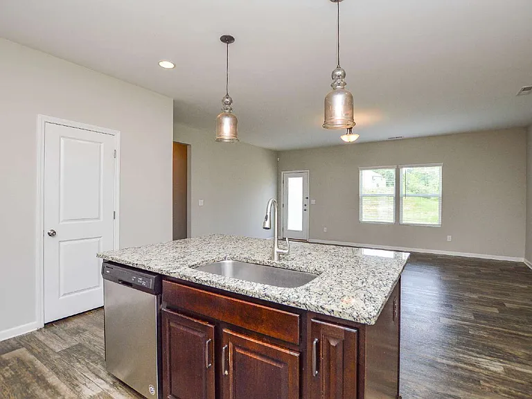 730 Gants Rd — Photo 9