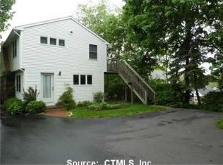 41 Rolfe St, Hamden, CT 06517