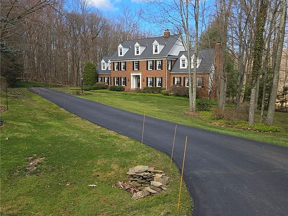 2nd image of 9230 Amber Wood Dr