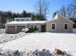 32 Charles St, Centereach, NY 11720