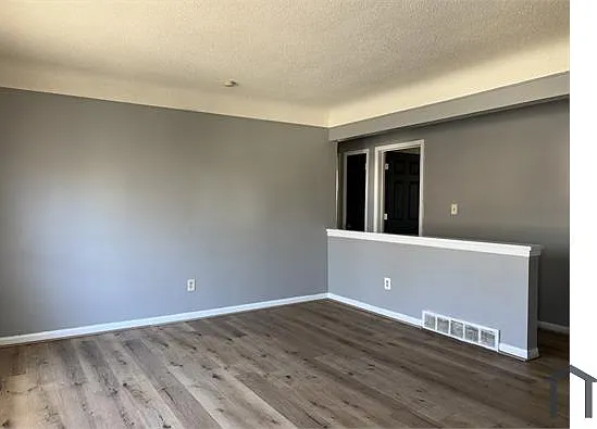 29503 Avondale St — Photo 3