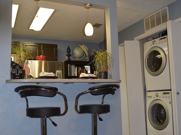 4th image of 1624 Aquarena Springs Dr