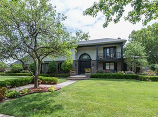 140 S Lynwood Blvd, Wichita, KS 67218