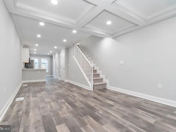 424 N Glover St, Baltimore, MD 21224