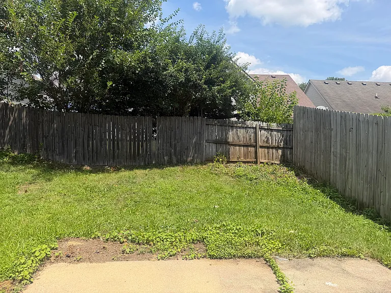 541 Lidian Ct — Photo 21
