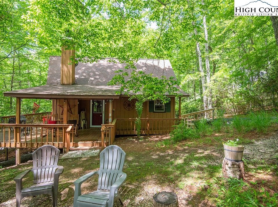 1st image of 750 Lake View